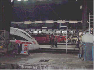 wpe2E.jpg (10380 バイト)